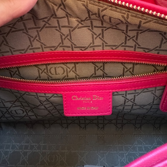 AUTHENTIC! *Barbie-Fuscia PINK* CHRISTIAN DIOR Lady Dior Cannage Lambskin - Picture 3 of 16